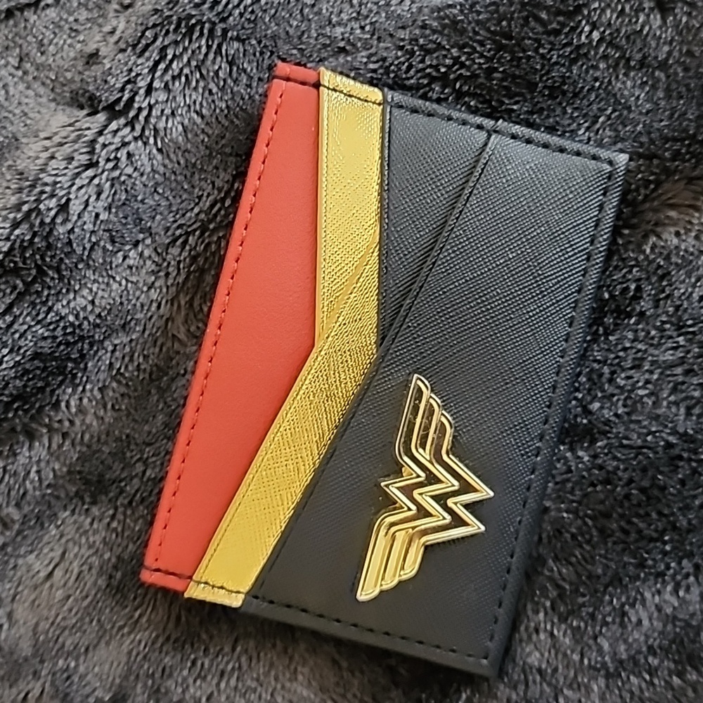 Wonder Woman card wallet